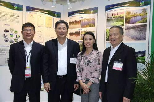 何荣最新爆料,揭秘娱乐圈不为人知的幕后真相  第2张 何荣最新爆料,揭秘娱乐圈不为人知的幕后真相  第2张