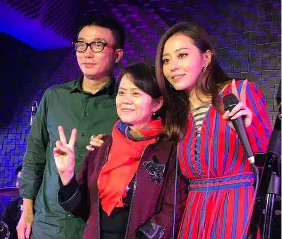 贺思睿妈妈爆料了吗视频,揭秘背后惊人真相  第2张 贺思睿妈妈爆料了吗视频,揭秘背后惊人真相  第2张