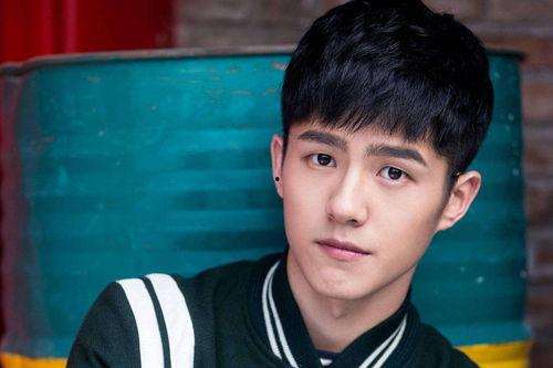 刘昊然恋情爆料直播视频,甜蜜互动引粉丝热议  第2张 刘昊然恋情爆料直播视频,甜蜜互动引粉丝热议  第2张