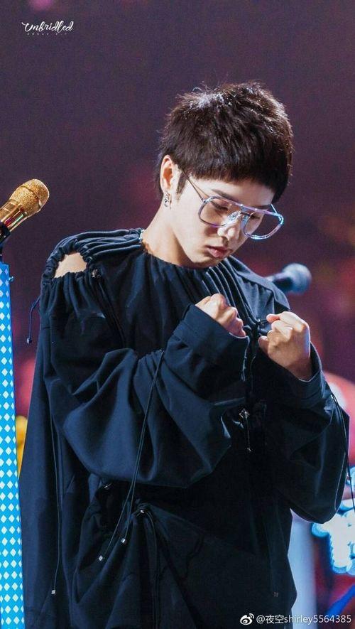 媒体爆料华晨宇视频播放,引发网友热议  第2张 媒体爆料华晨宇视频播放,引发网友热议  第2张