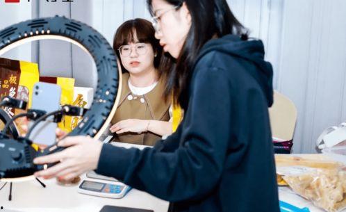 抖音挽青最新爆料是真的吗,真相揭秘,是真是假?  第2张 抖音挽青最新爆料是真的吗,真相揭秘,是真是假?  第2张